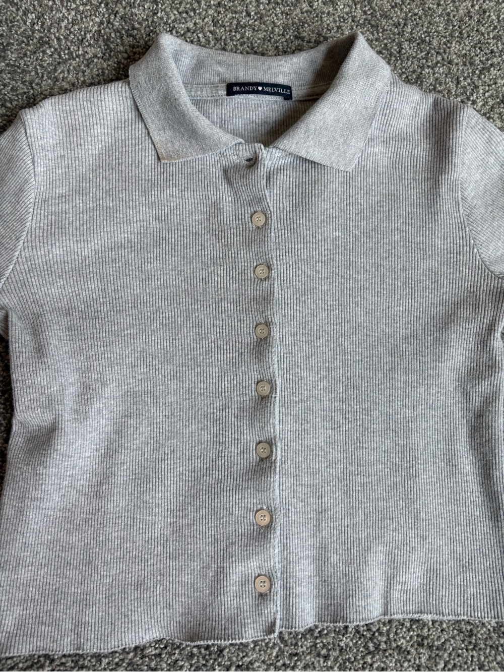 Brandy Melville Light Grey Ribbed Collared Long Sleeve Cropped Polo Shirt OS - Picture 2 of 8